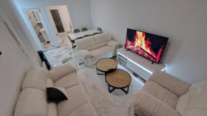Holiday Apartman Komatina LUX - Ðenovići